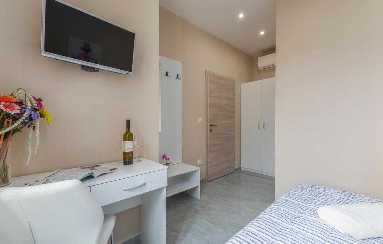 Roberto Rooms Пореч Экстерьер фото
