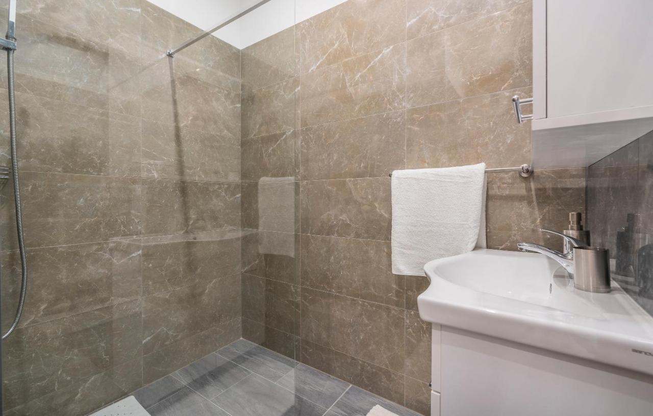 Roberto Rooms Пореч Экстерьер фото