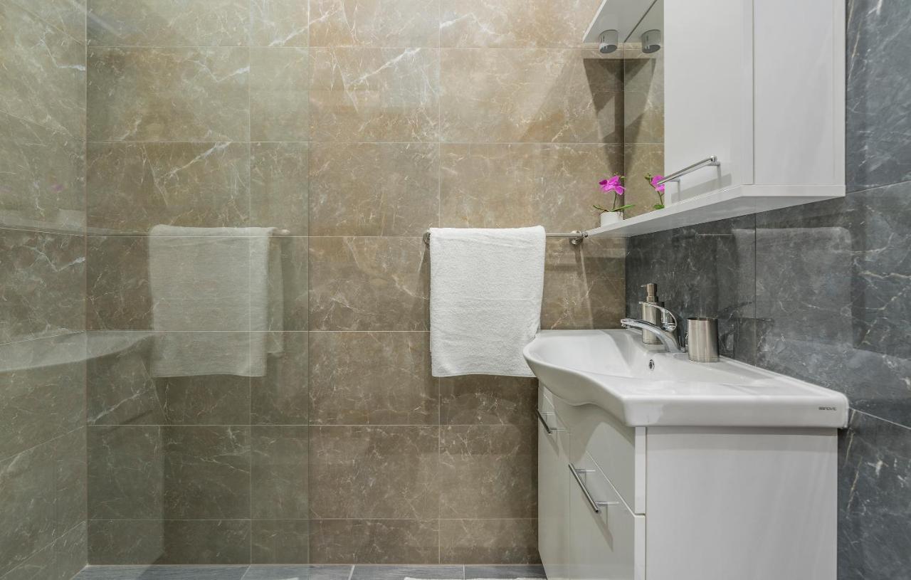 Roberto Rooms Пореч Экстерьер фото